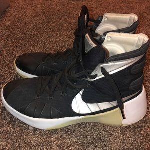 Hyper Dunk Nike Basketball Shoes
